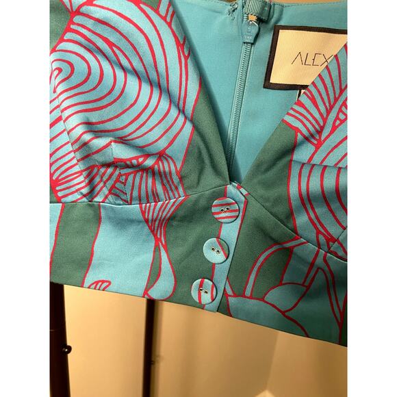 Alexis Top and Skirt Set size XS/S - Picture 4 of 7